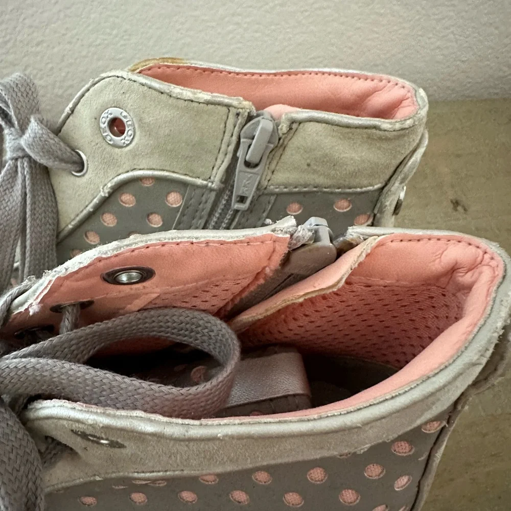 GEOX Women's shoes  8 (EU 38)sneakers gray leather pink suede‎